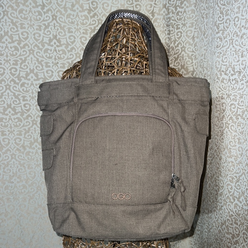 OGIO Tote, Carryall, Laptop Sleeve, Many pockets! Almost new, used a few times. - Picture 3 of 5